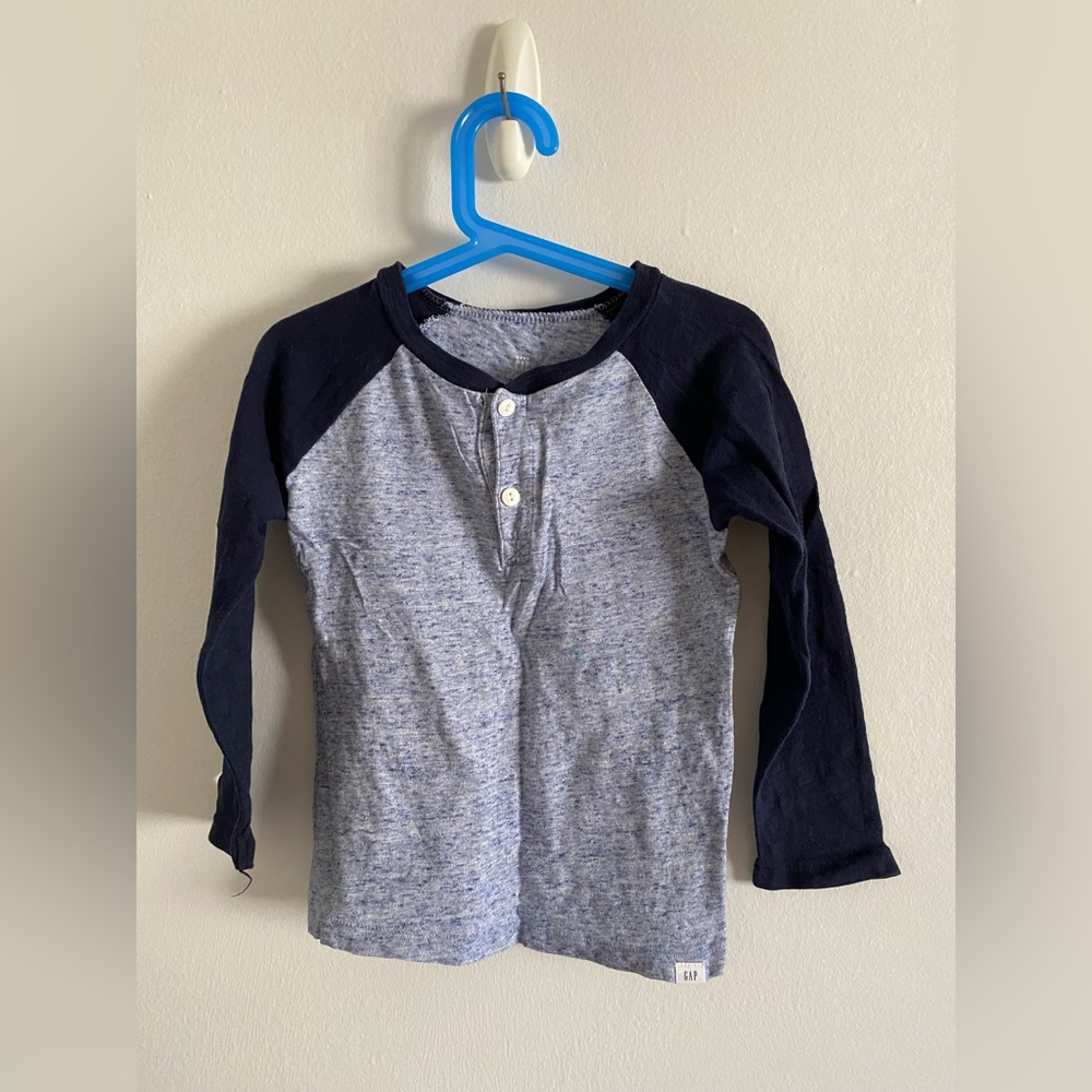 Long sleeve sweatshirts GAP Size 4T(Boys)